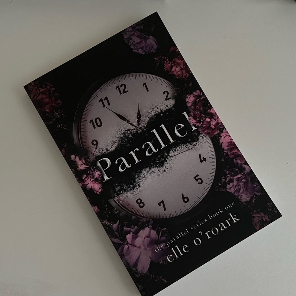 Parallel by Elle O’roark (Paperback)